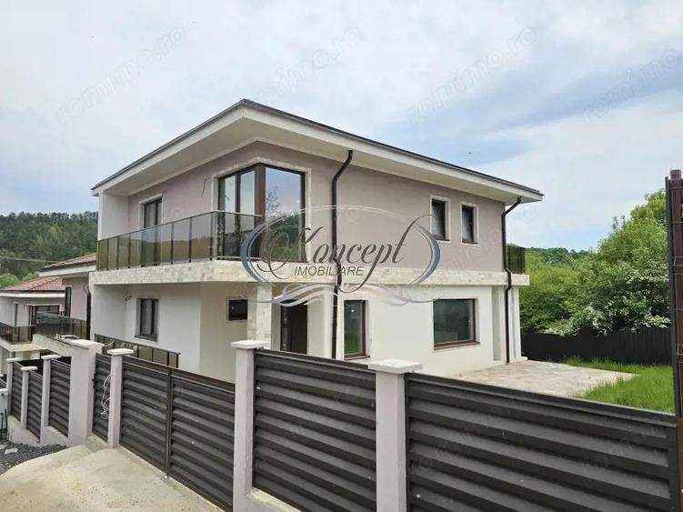 Case cuplate in ansamblu nou Luna de Sus - 3