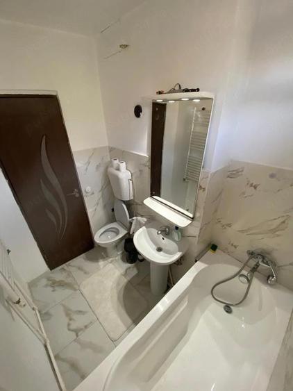 Vand apartament cu 3 camere - 2