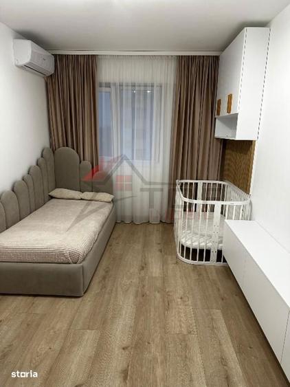 Apartament cu 3 camere decomandat, mobilat în Cug