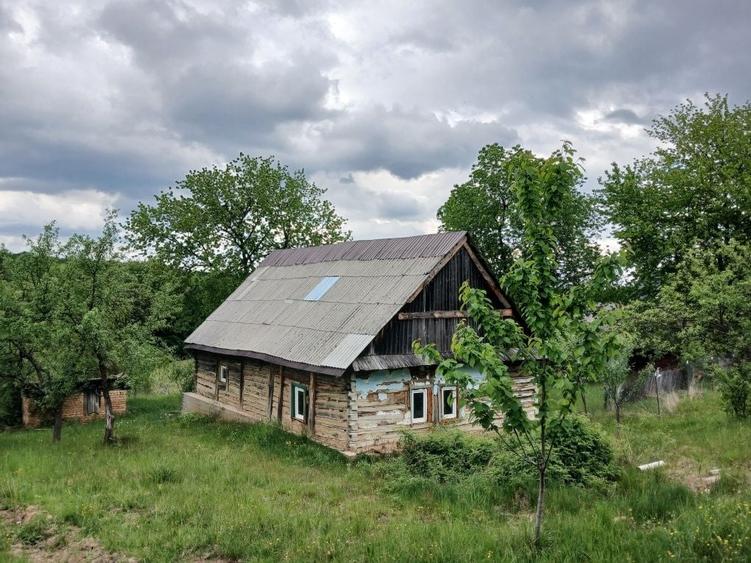 Casă cu 3 camere în Tusa
