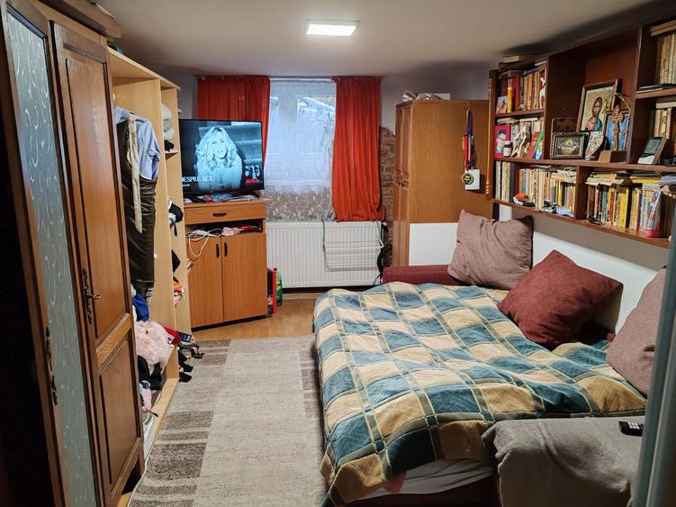 Casă cu 2 camere cu Canalizare în Bartolomeu