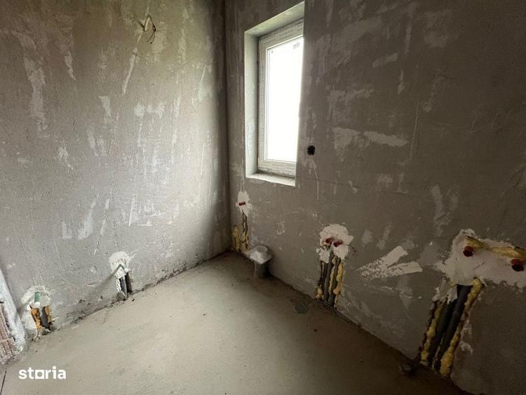 Casă cu 3 camere cu Teren 378 Mp în Gilău