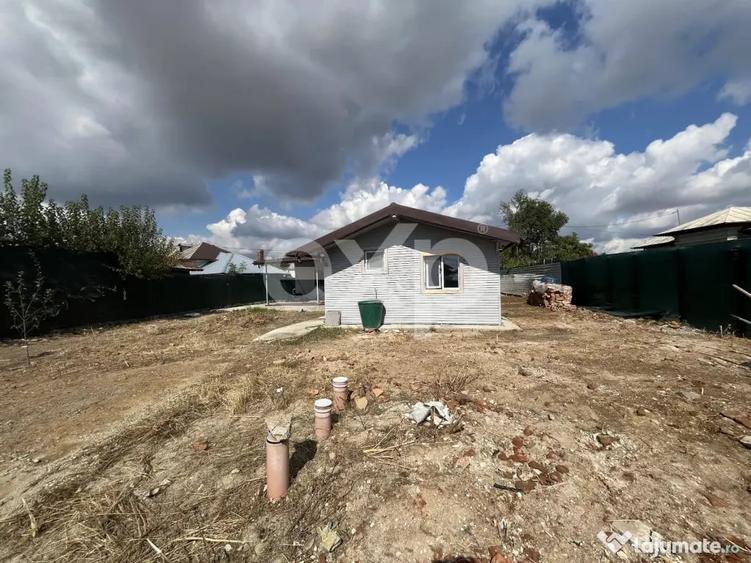 Casă cu 4 camere cu Teren 861 Mp în Cuparu