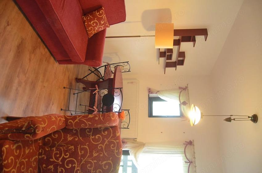 Apartament cu 2 camere decomandat în Piatra Arsă