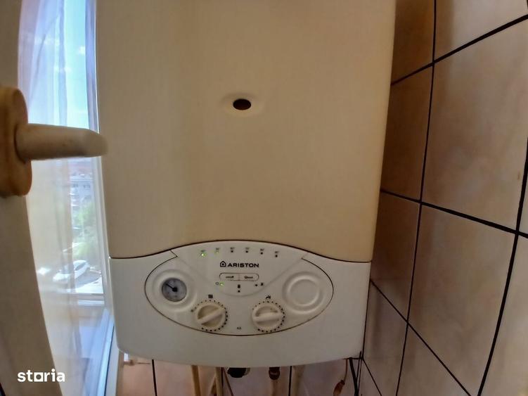 Garsonieră în Vest