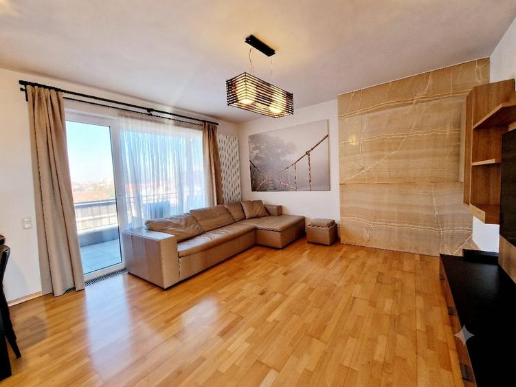 Apartament cu 3 camere decomandat, mobilat în Voluntari