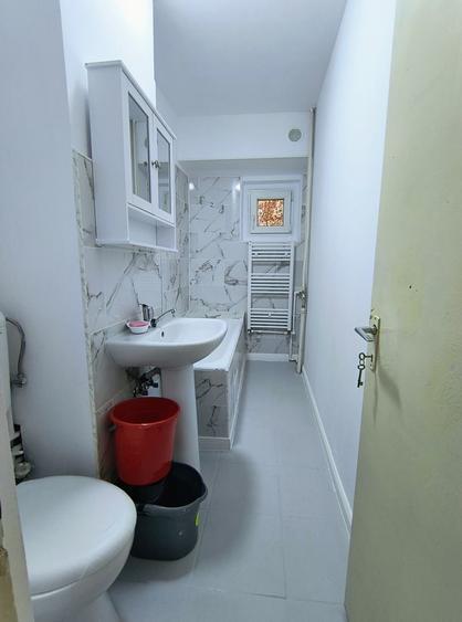 Apartament cu 2 camere decomandat, mobilat în Tineretului