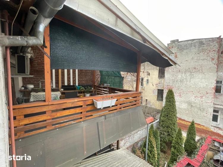 Apartament cu 5 camere în Central