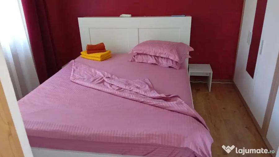 Apartament cu 2 camere semidecomandat în Micro 19