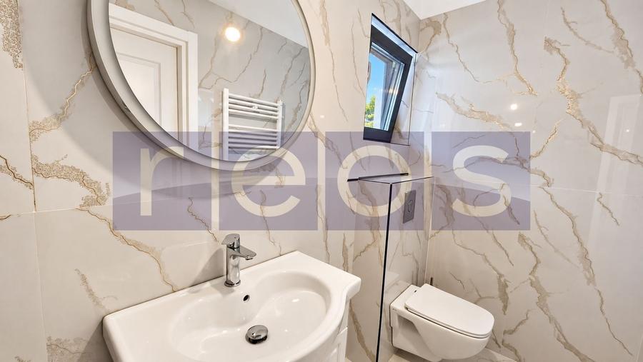 Duplex cu 6 camere cu Canalizare în Străulești