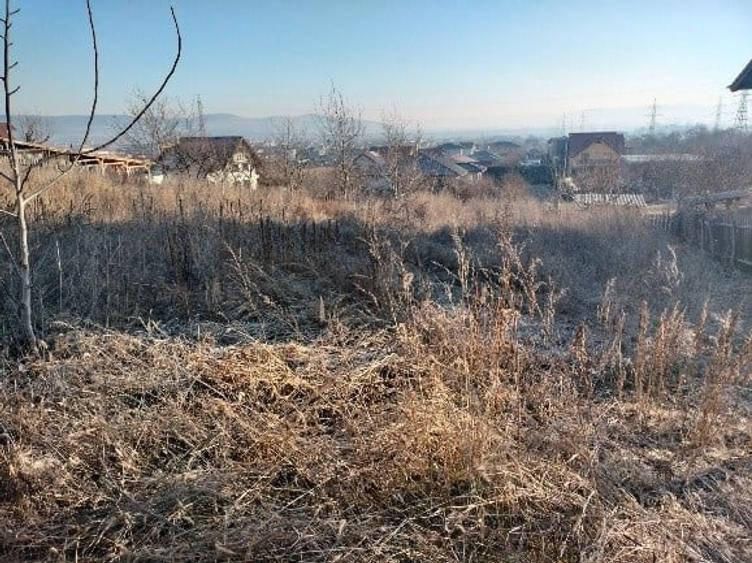 Teren Construcții intravilan de 1400 mp, în Cetate