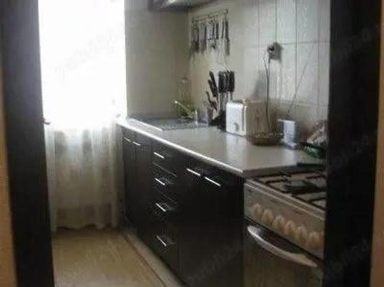 Dau spre inchiriere apt.de 2 camere mobilat. - 8