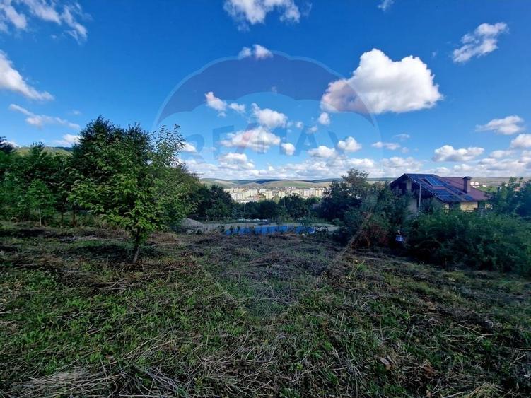 Teren 2,000mp Piatra-Neamt / Strada Pietrelor - 22