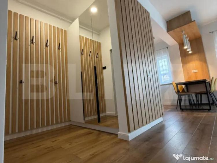 Apartament de vanzare, 2 camere, 53 mp, balcon si parcare, B - 6