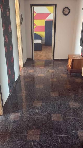 Apartament de vanzare - 1