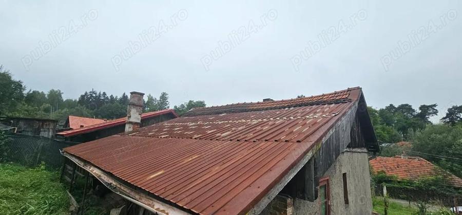 Casa + teren 1.000 mp in Lonea (jud. Hunedoara), pe Str. George Enescu - 7