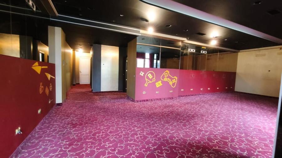 Spatiu comercial situat pe artera principala, 100 mp,  Aurel Vlaicu - 2