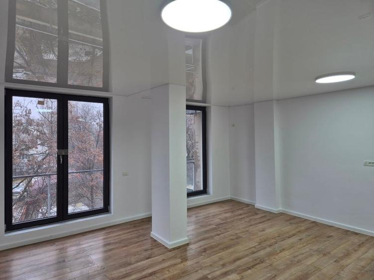 Vând ap.  Bloc nou Grozavesti-Crangasi etaj1 finisaje - 3