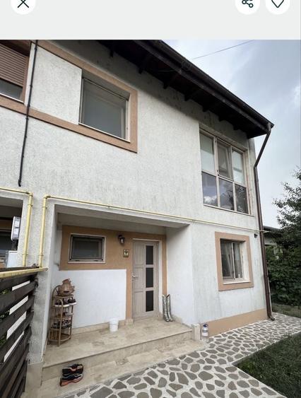 Casă cu 3 camere cu Teren 250 Mp în Berceni