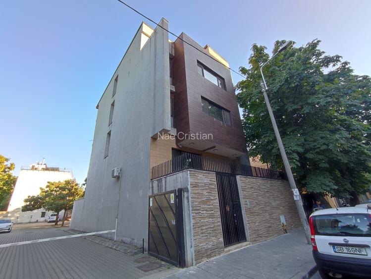 IMOBIL DE APARTAMENTE IN ZONA CENTRALA