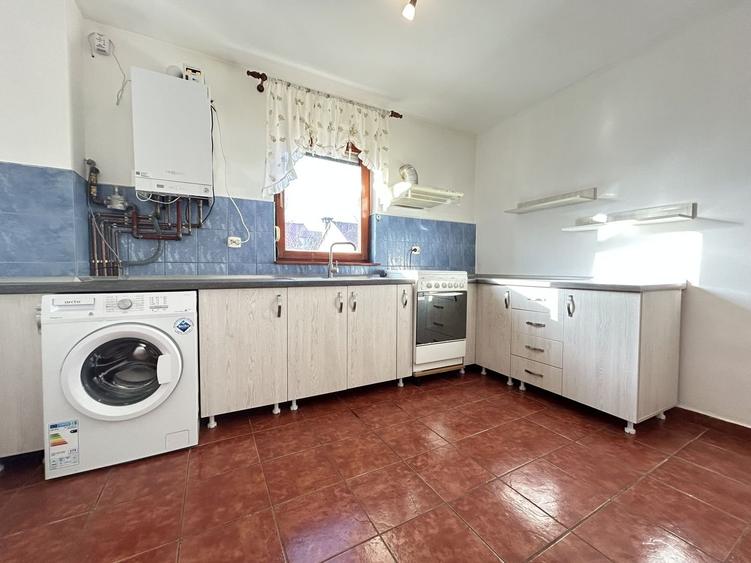 Vilă P+M Eforie Sud – 5 min de Plajă | Garaj | Ideal Investitie - 3