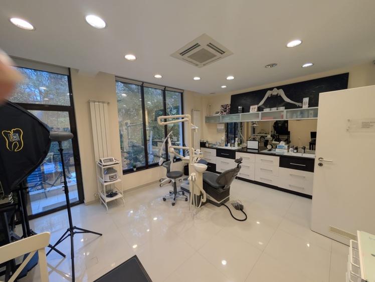 Vila P+2E+M | 200 mp | Cotroceni | terasă 30 mp  | pretabil medical & office - 3