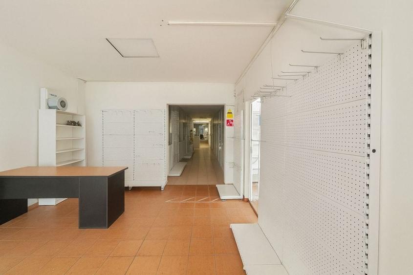 | Hală depozitare | Pantelimon | 500 mp | Birouri + Showroom - 1