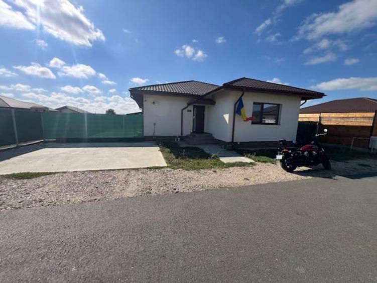 Casa Individuala 4 camere, mobilata si utilata, Balotesti, Ilfov, cartier rezid - 2