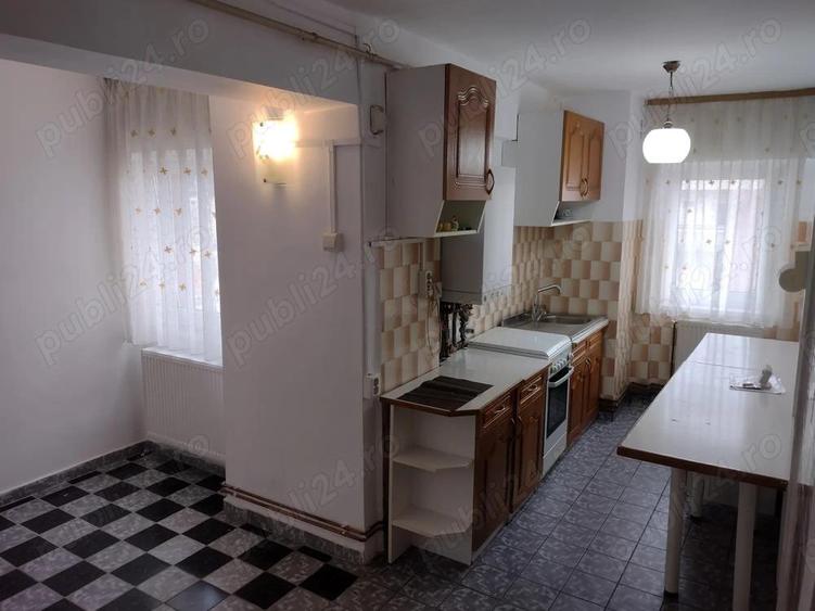 Studio-Garsoniera in centrul Bra?ovului - 2