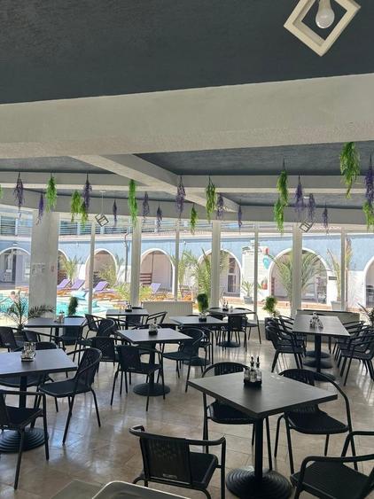 Hotel KM0 Costinesti + Restaurant + Bar + 6 spatii comerciale - 6