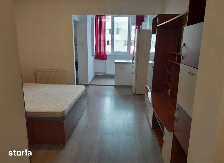 Exclusiv! Apartament 2 camere decomandat, etaj intermediar Urban Plaza - 1