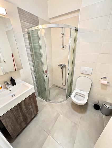 Apartament cu 2 camere decomandat în Lujerului