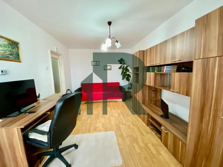 Apartament mobilat si utilat cu 2 camere si balcon in Ciresica - 1