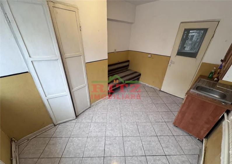 Nou! Ap. 3 cam., S=75mp, et. 1, Zona Ec. Teodoroiu! - 9