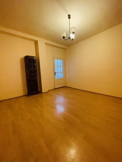 Casă individuală cu front stradal 25 ml – Zona Oncea - 8