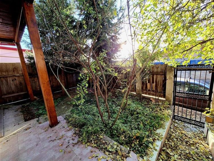 Casa de vanzare in Tatarasi - 17