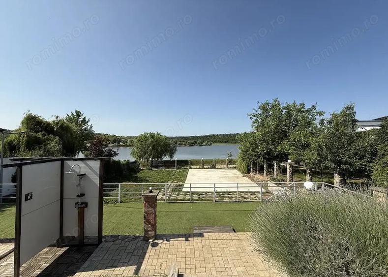 Casa cu piscina Pensiune Restaurant - Pe malul lacului din Paleu - IMOBIHOR - 9