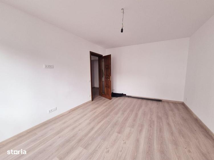 Apartament cu 4 camere, decomandat, etaj 1, ultracentral - 12