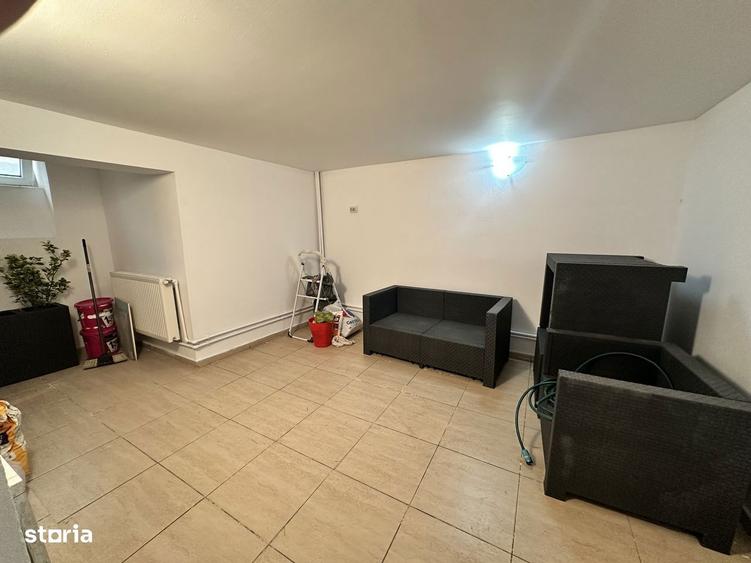 Casa De Vanzare Mobilata Pretabil Afacere Liberty Mall Trafic Greu - 5