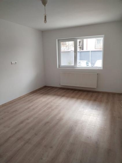 Apartament 2 camere, 50 mp, zona Progresul - 3