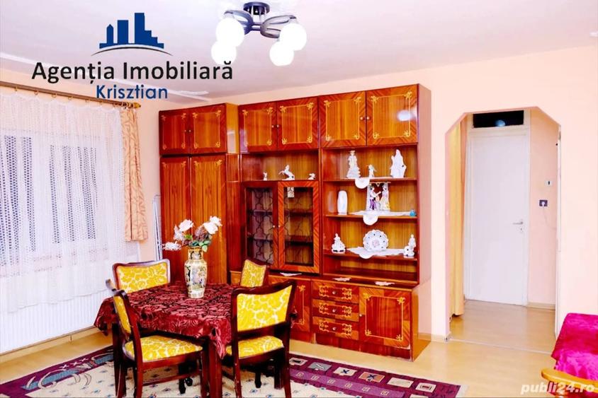 Apartament cu 2 camere de vanzare in zona Micro 16 - 1