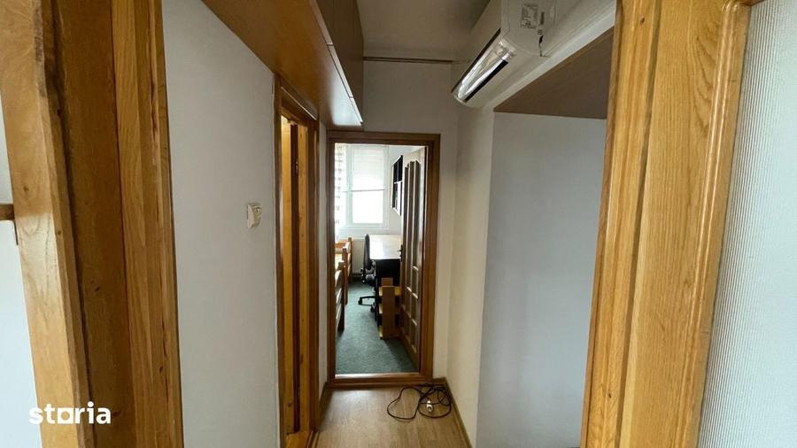 4 camere , etaj 3 ,C.A.Rosetti - 12
