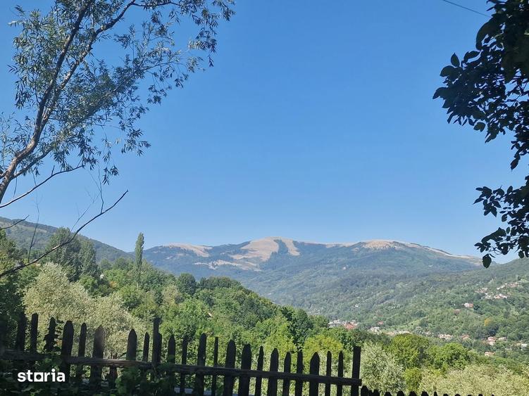 Teren intravilan + casa demolabila cu utilita?i ghiosesti - 5