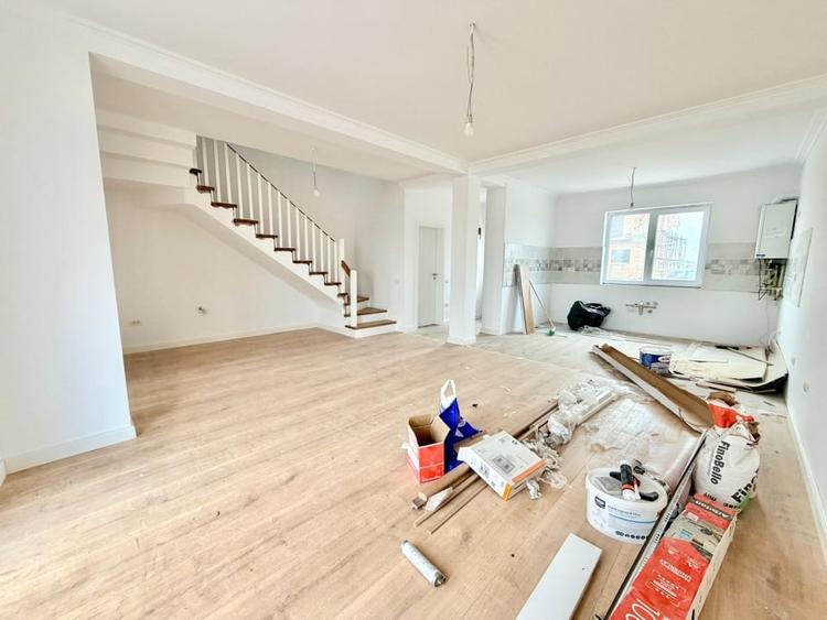 Direct proprietar - Duplex 4 camere, 2 bai - Toate utilitatile - Mosnita - 10