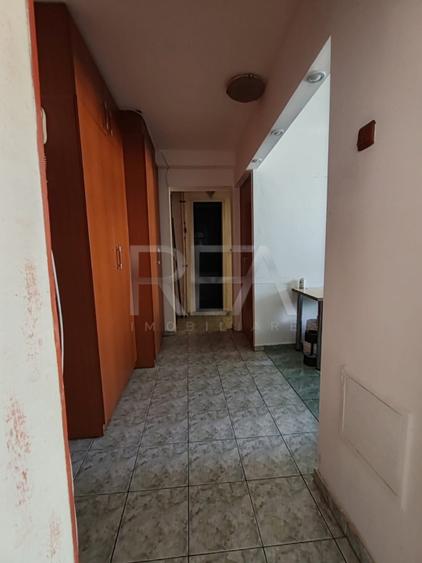 2 camere, decomandat, bloc din 1981, anvelopat-Gorjului,  Str Cetatea de Balta - 6