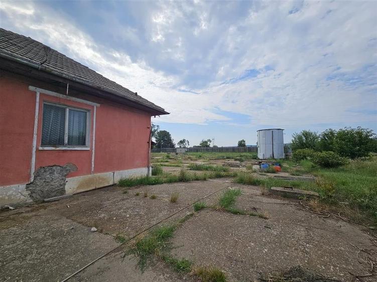 TEREN DE VANZARE INTRAVILAN IN ZONA INDUSTRIALA 10000 mp Onesti - 5