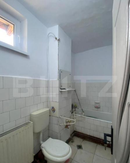 Apartament cu 2 camere, decomandat in zona Centrala a Bra? - 1