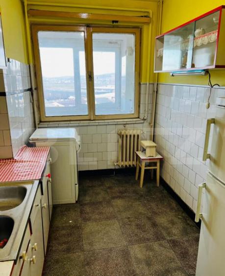 Apartament de vanzare, cu 2 camere, 47 mp, renovabil, zona L - 2