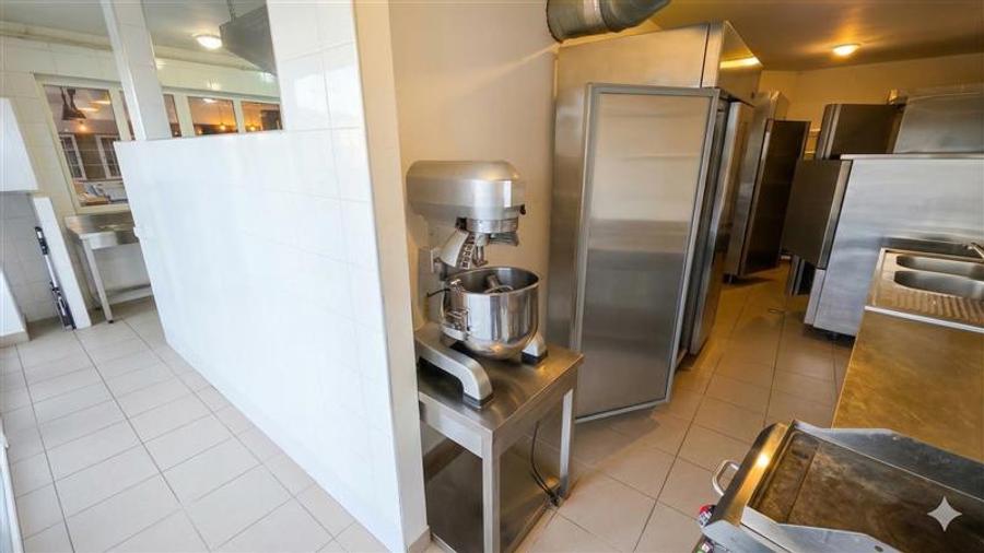 Spatiu comercial I Restaurant 130mp,terasa 136mp, Buna Ziua - 7