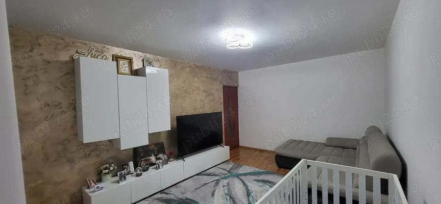 Persoana fizica, vand apartament! - 1